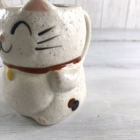 Manekineko Lucky Cat Mug (Made in Japan)