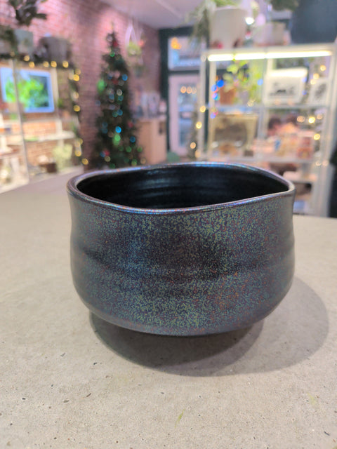 Black Glow Matcha Bowl